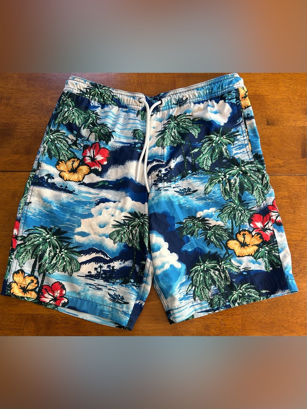Men's Gap Medium Tropical Swim Trunks